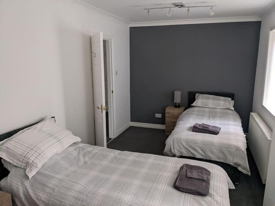 Teith Court Apartment With Private Parking. Stirling Exterior foto