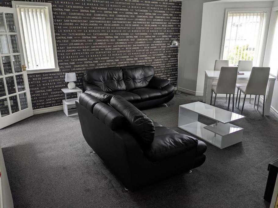 Teith Court Apartment With Private Parking. Stirling Exterior foto